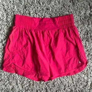 Balance Athletica Breeze Shorts - Large
